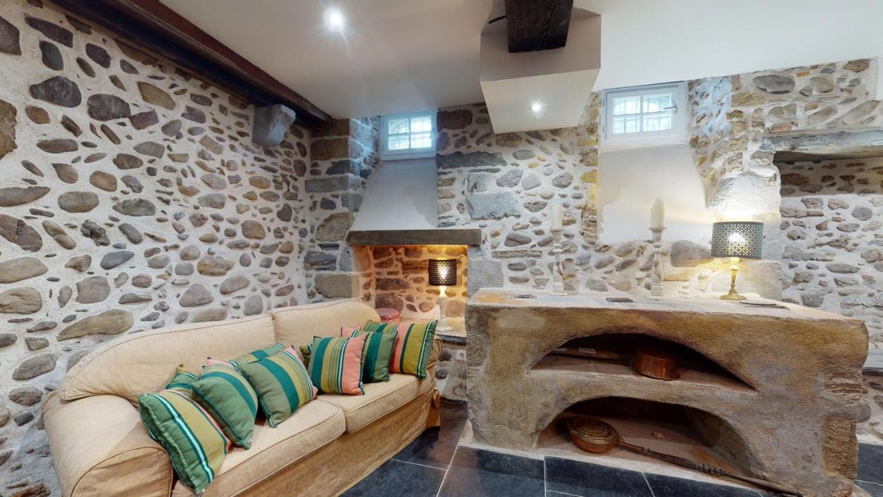 Chateau Porthos Tranquillite Des Pyrenees 拉讷 外观 照片