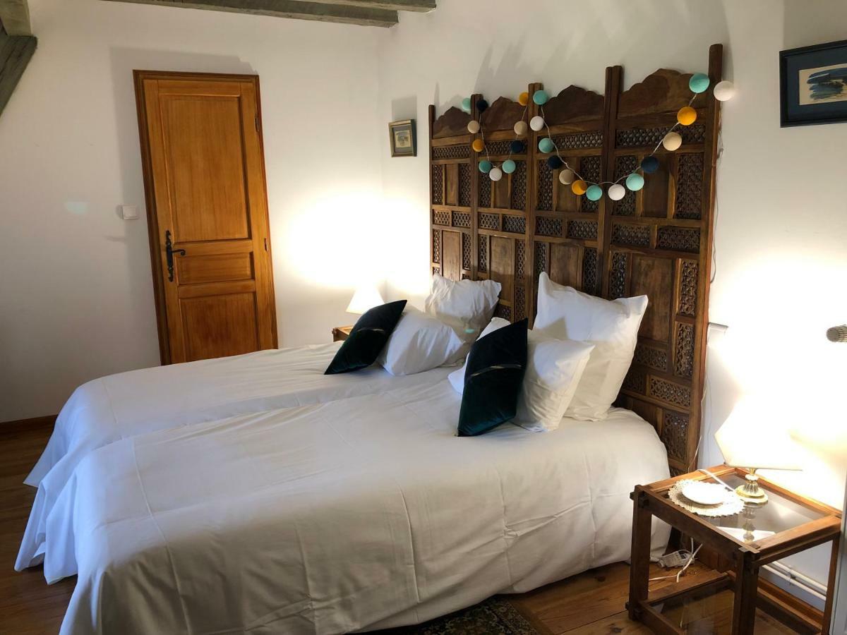 Chateau Porthos Tranquillite Des Pyrenees 拉讷 外观 照片